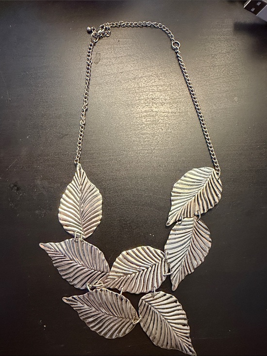 Jewelry - Silver Leaf Statement Necklace - Women Jewelry
